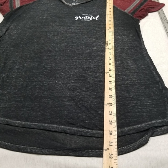 Torrid t‎ shirt classic fit thin material "grateful" size 2 EUC - Picture 5 of 8